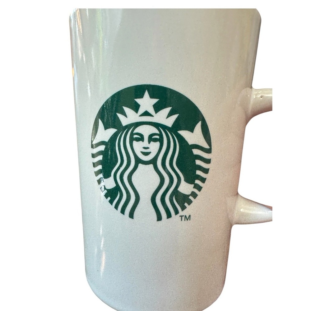 Starbucks 2011 Coffee Mug Cup Green Siren Logo White Ceramic 10.6 oz 0.3L Tea